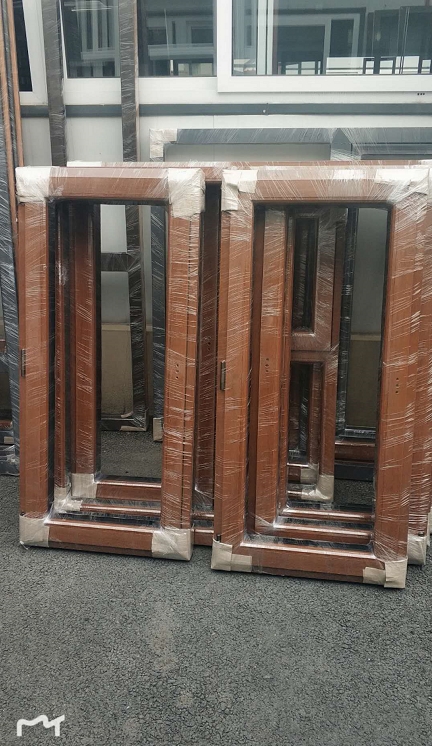 鞍山市天乙門窗工業(yè)有限公司沈陽經(jīng)銷商所訂貨品已完成，經(jīng)過檢驗(yàn)后進(jìn)行包裝，準(zhǔn)備發(fā)貨。(圖3)